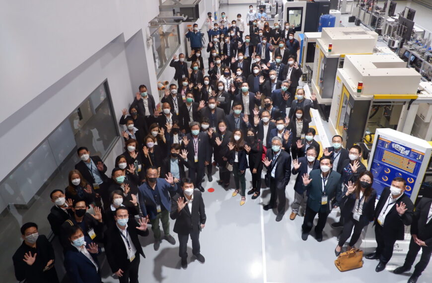 DEPA นำคณะผู้บริหารระดับสูงในหลักสูตร “Digital CEO” รุ่นที่ 5 เข้าเยี่ยมชมพร้อมฟังบรรยายที่สถาบันฯ S…